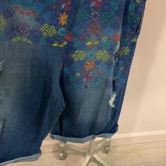 Flygo Women's Floral Printed Wide Leg Distressed Bib Denim Overalls Jumpsuits - Picture 8 of 16